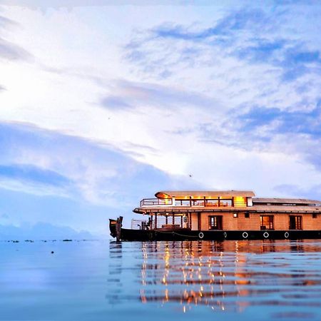 Indraprasthamlakecruise Alappuzha Exterior foto